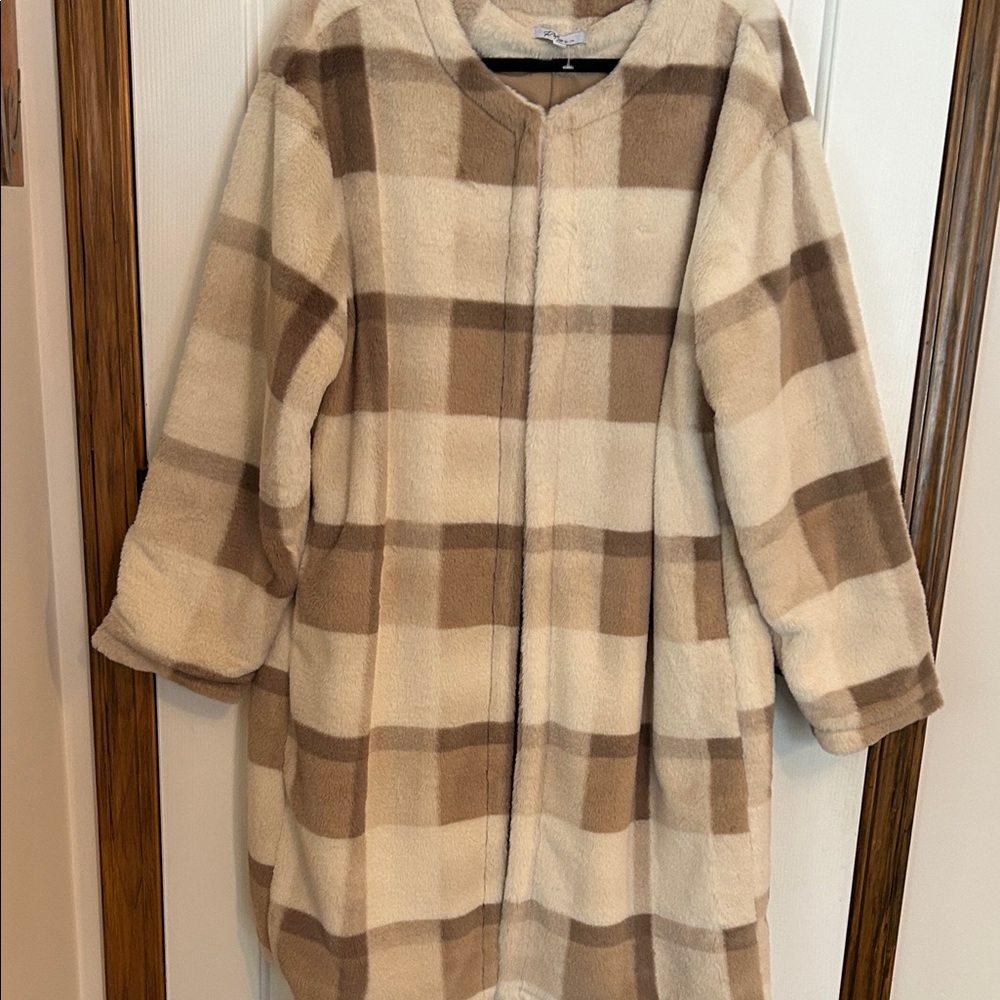 Plaid Women's Faux long Fur Coat in Cream and Brown NWOT